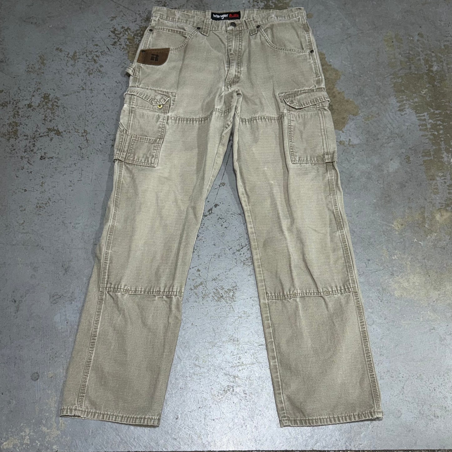 Wrangle Riggs Cargo Pants