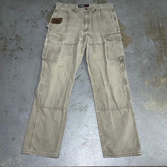 Wrangle Riggs Cargo Pants