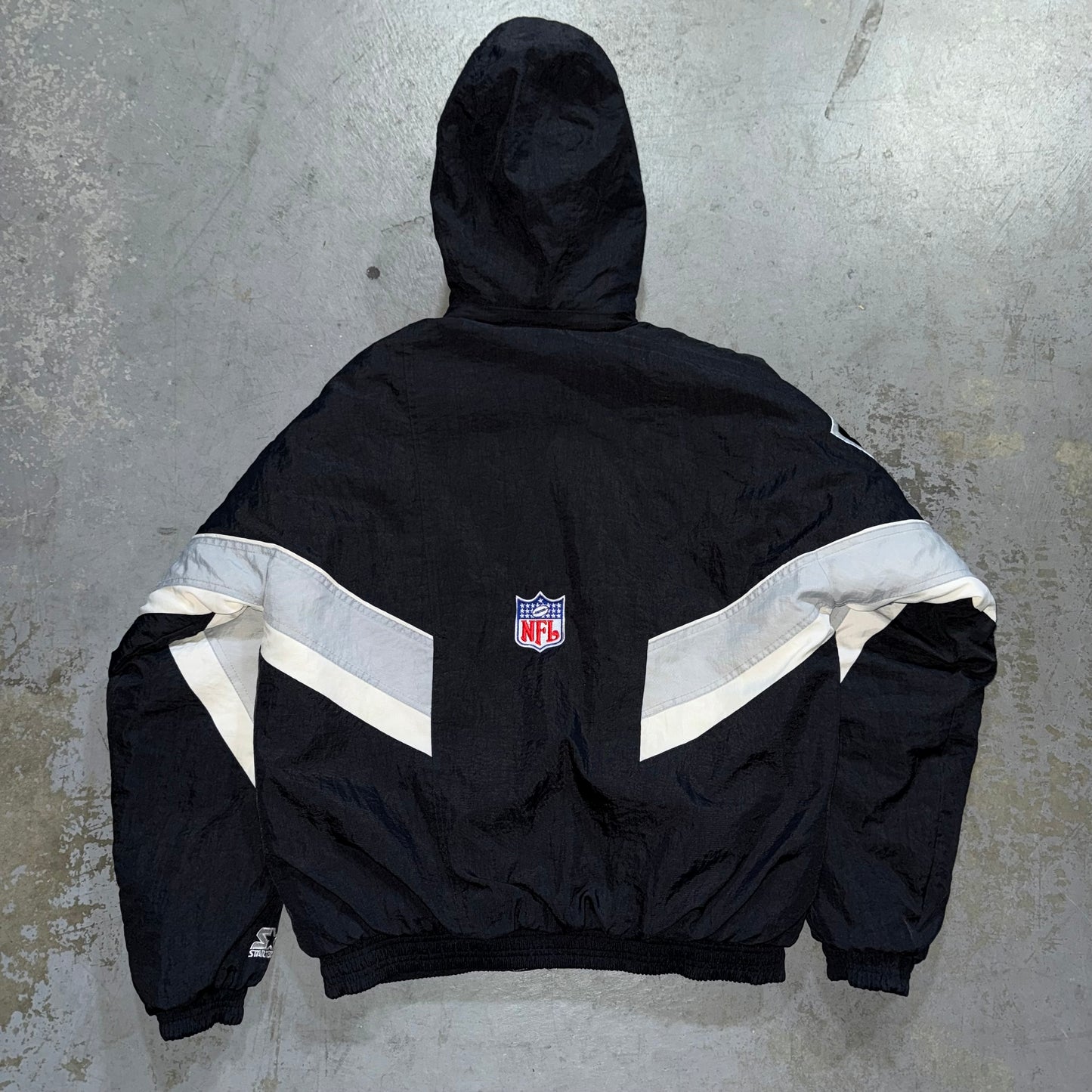 Vintage Raiders Pro Line by Starter Parka. Size Medium.