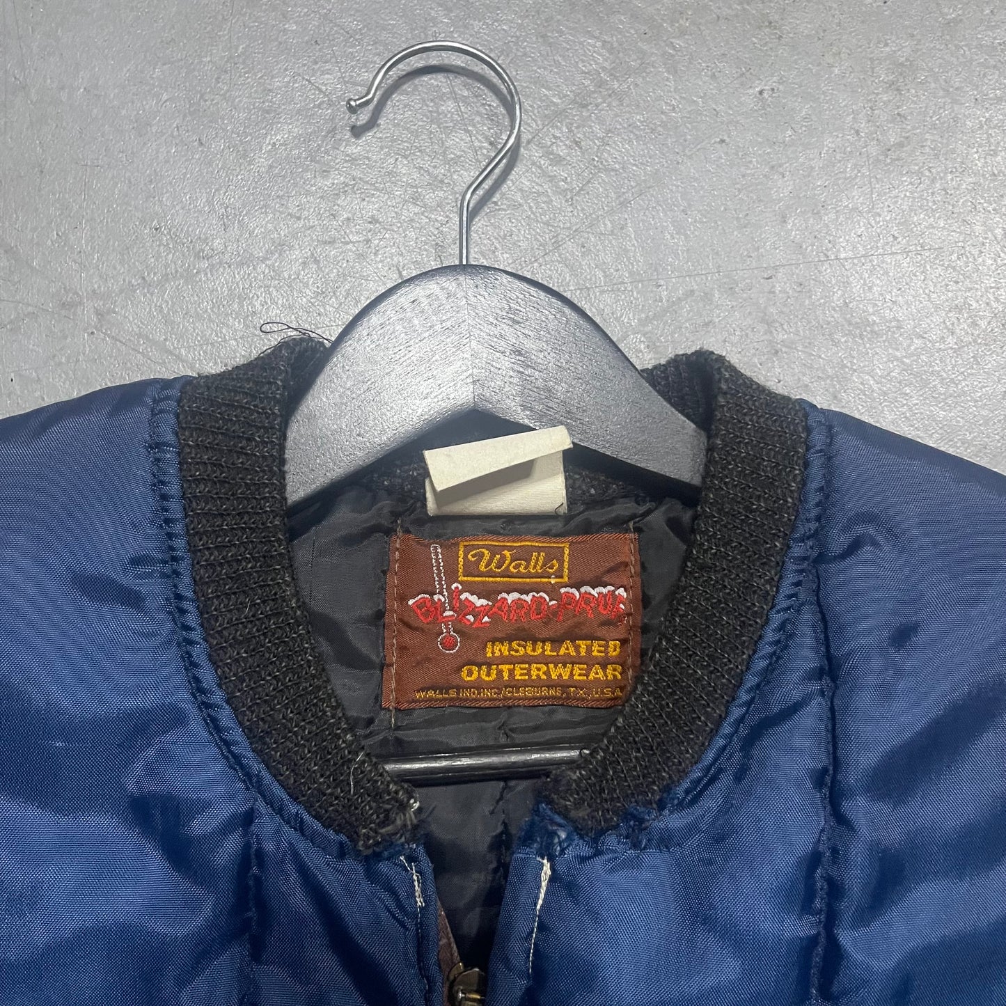 Vintage Walls “Blizzard-Pruf” Insulated Outerwear Vest. Size Medium