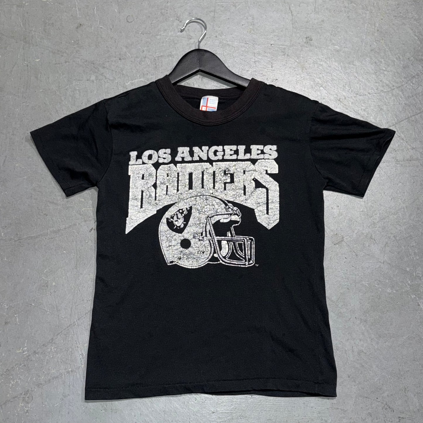 Vintage Los Angeles Raiders T-Shirt. Size S