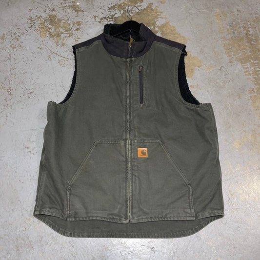 Carhartt V33 355 Sherpa Lined Vest. Size Large Tall