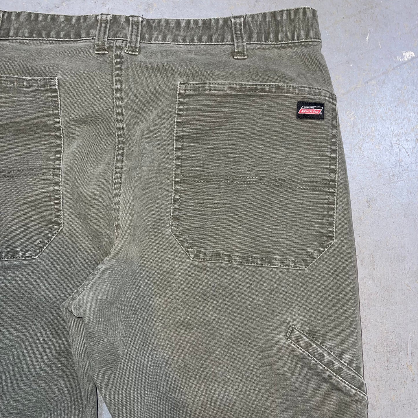 Y2K Dickies Carpenter Workwear Pants. Size 34x30