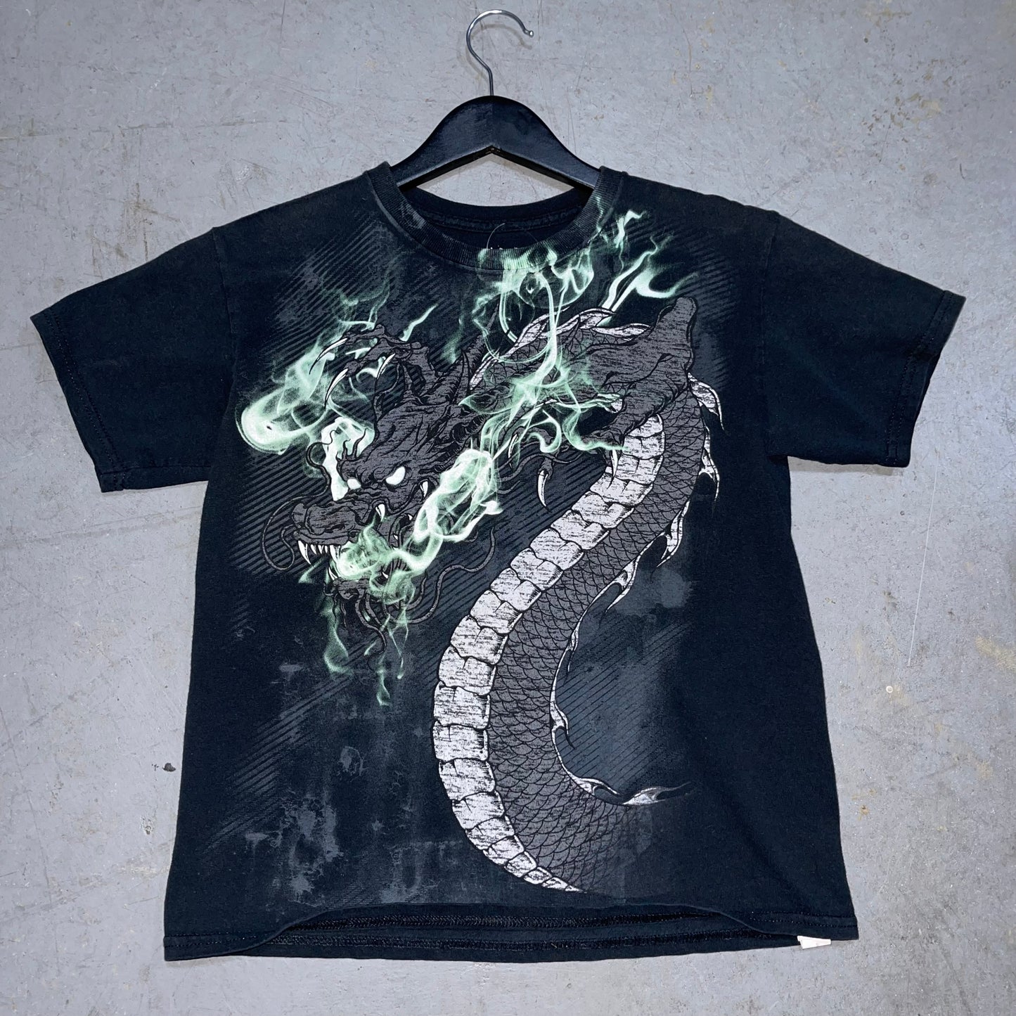 Y2K Kids Dragon Flames T-Shirt.