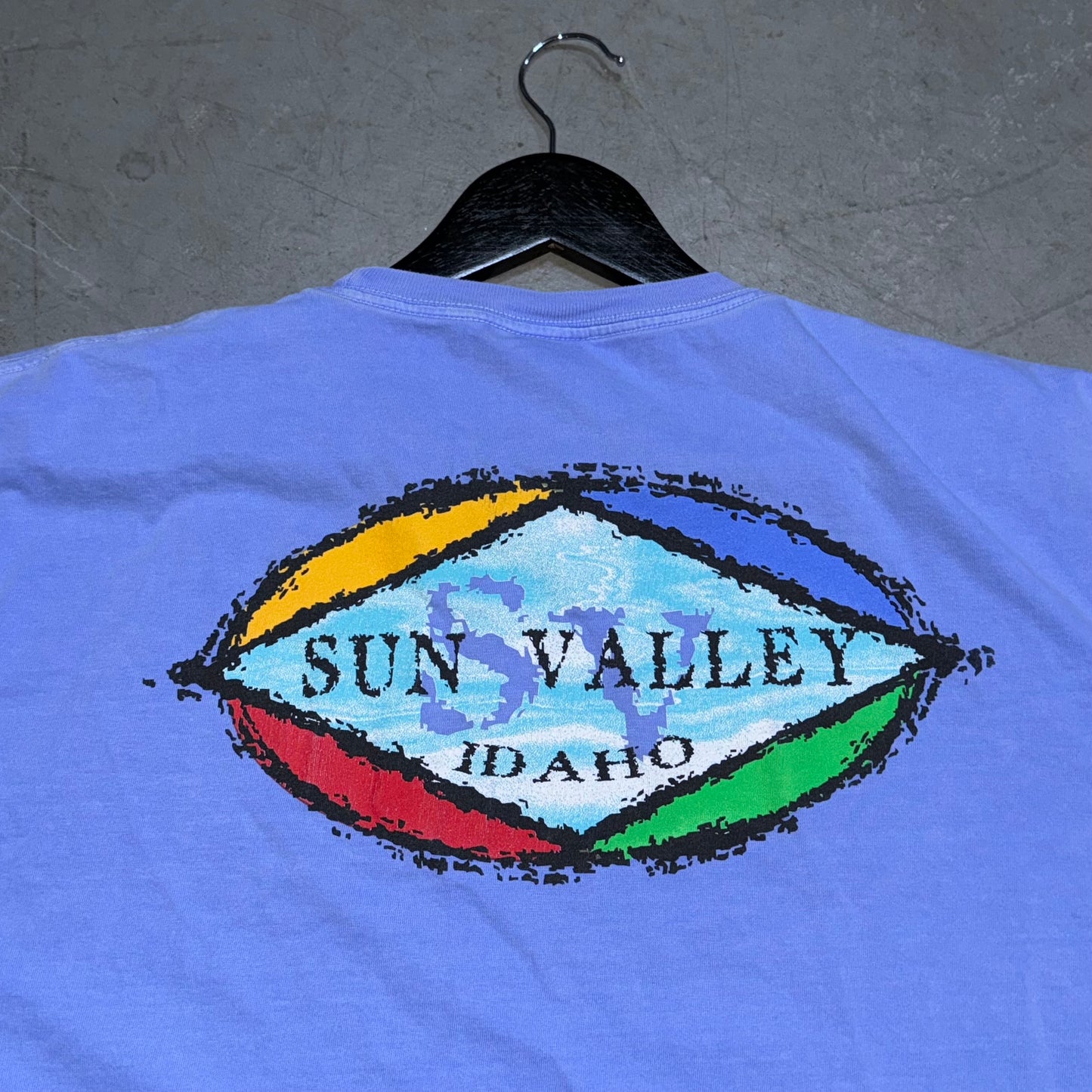 Sun Valley Idaho T-Shirt. Size XL