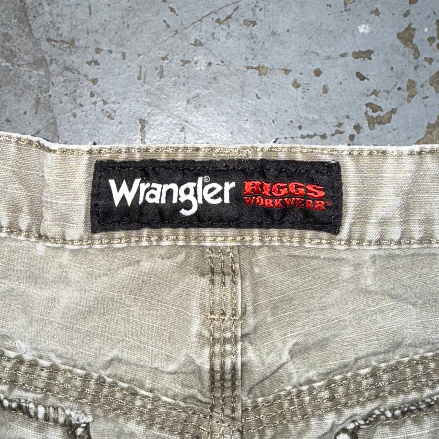 Wrangle Riggs Cargo Pants