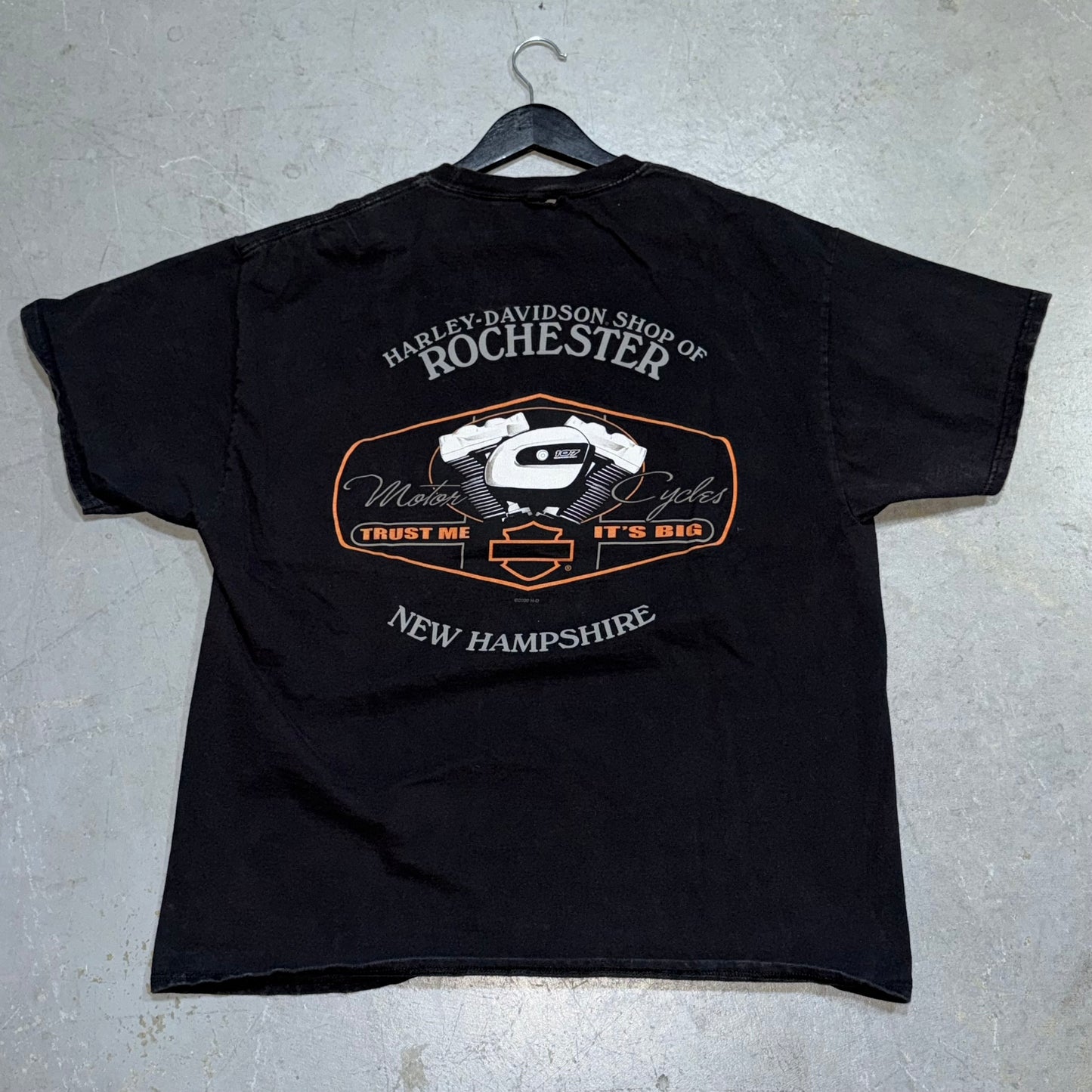 2018 Rochester New Hampshire Harley Davidson T-Shirt. Size L