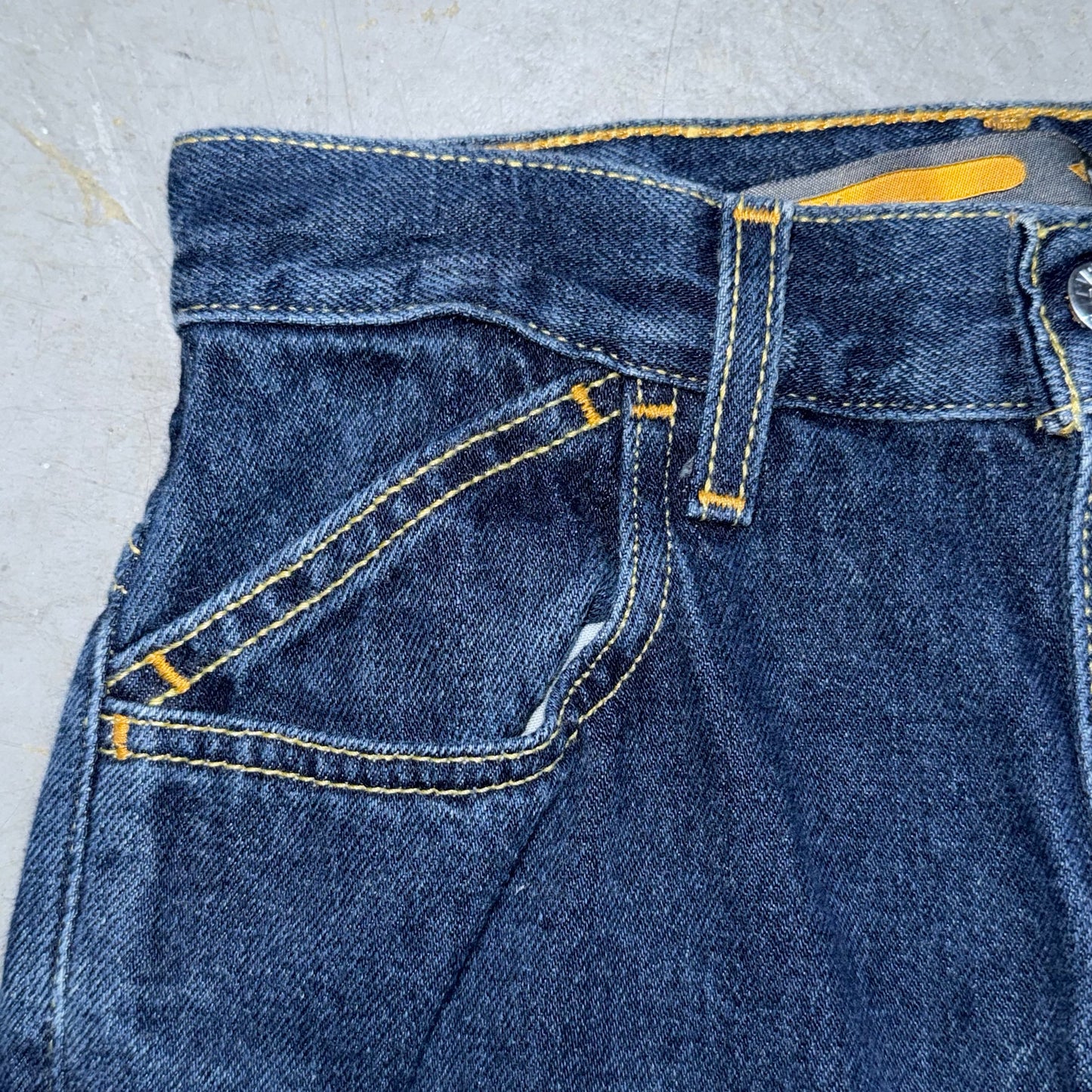 Vintage Y2K Levi’s Silvertab Baggy Jeans. Size 10 Regular 24x23