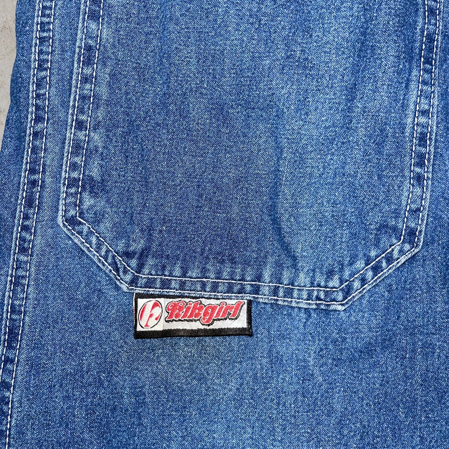 Rare Vintage Kikgirl JNCO Style Jeans. Size 7 (28x39)