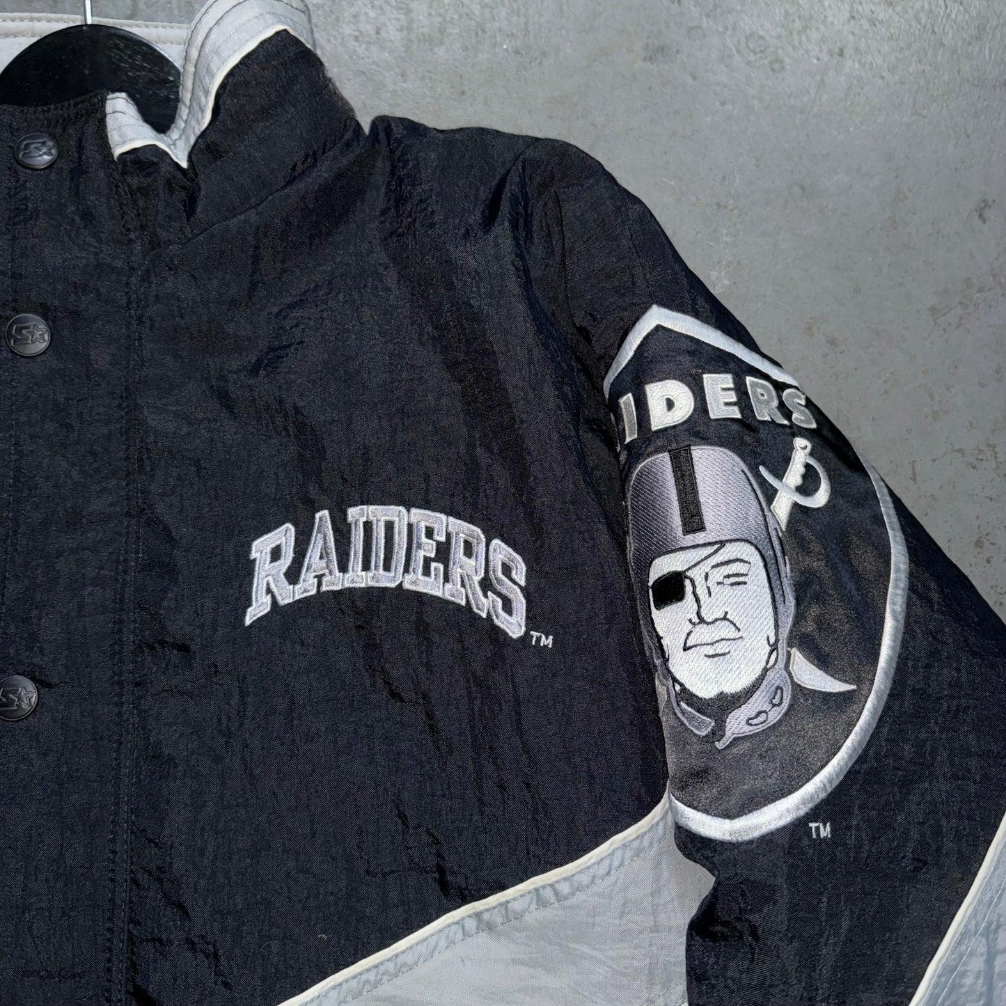 Vintage Raiders Pro Line by Starter Parka. Size Medium.