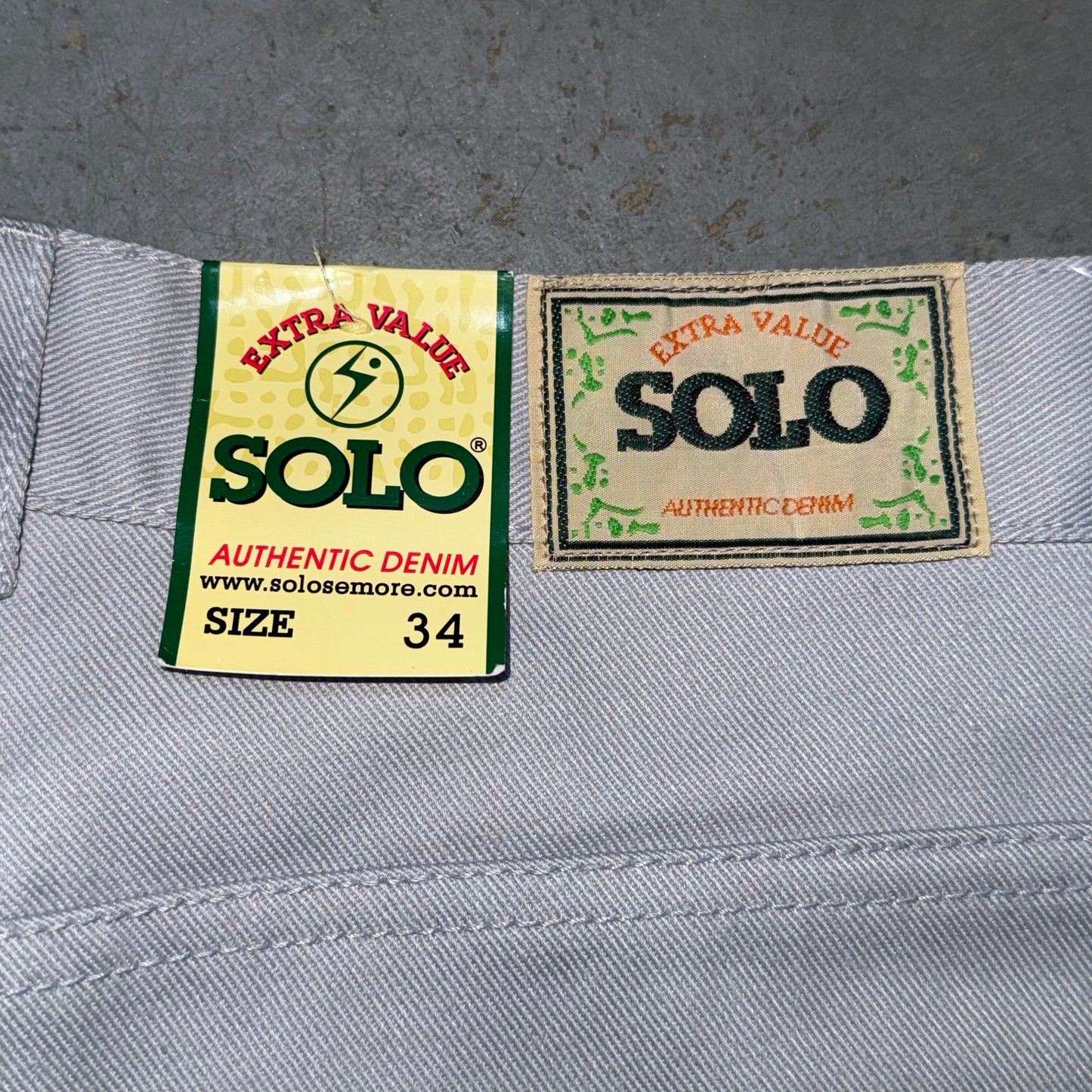 Vintage 90’s Deadstock Solo Jeans. Size 34