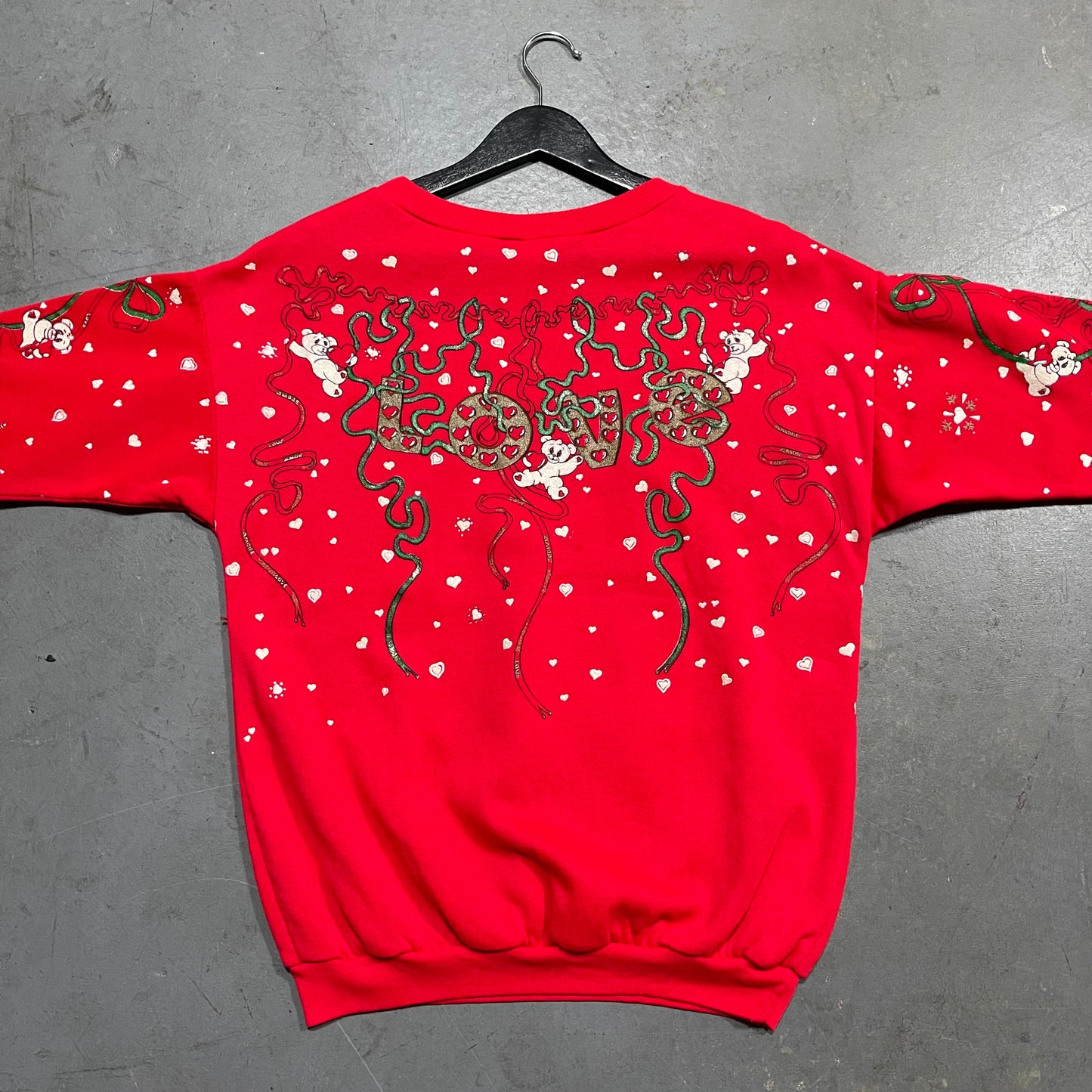 Vintage 80’s AOP Cute Christmas Crewneck. Size Small