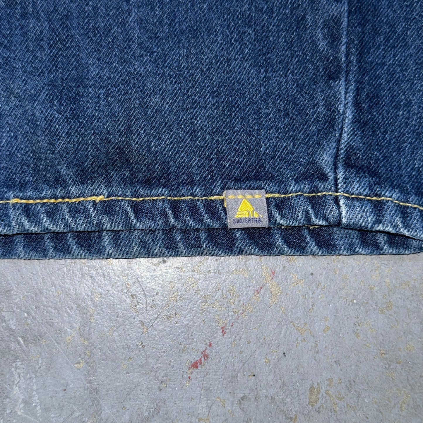 Vintage Y2K Levi’s Silvertab Baggy Jeans. Size 10 Regular 24x23