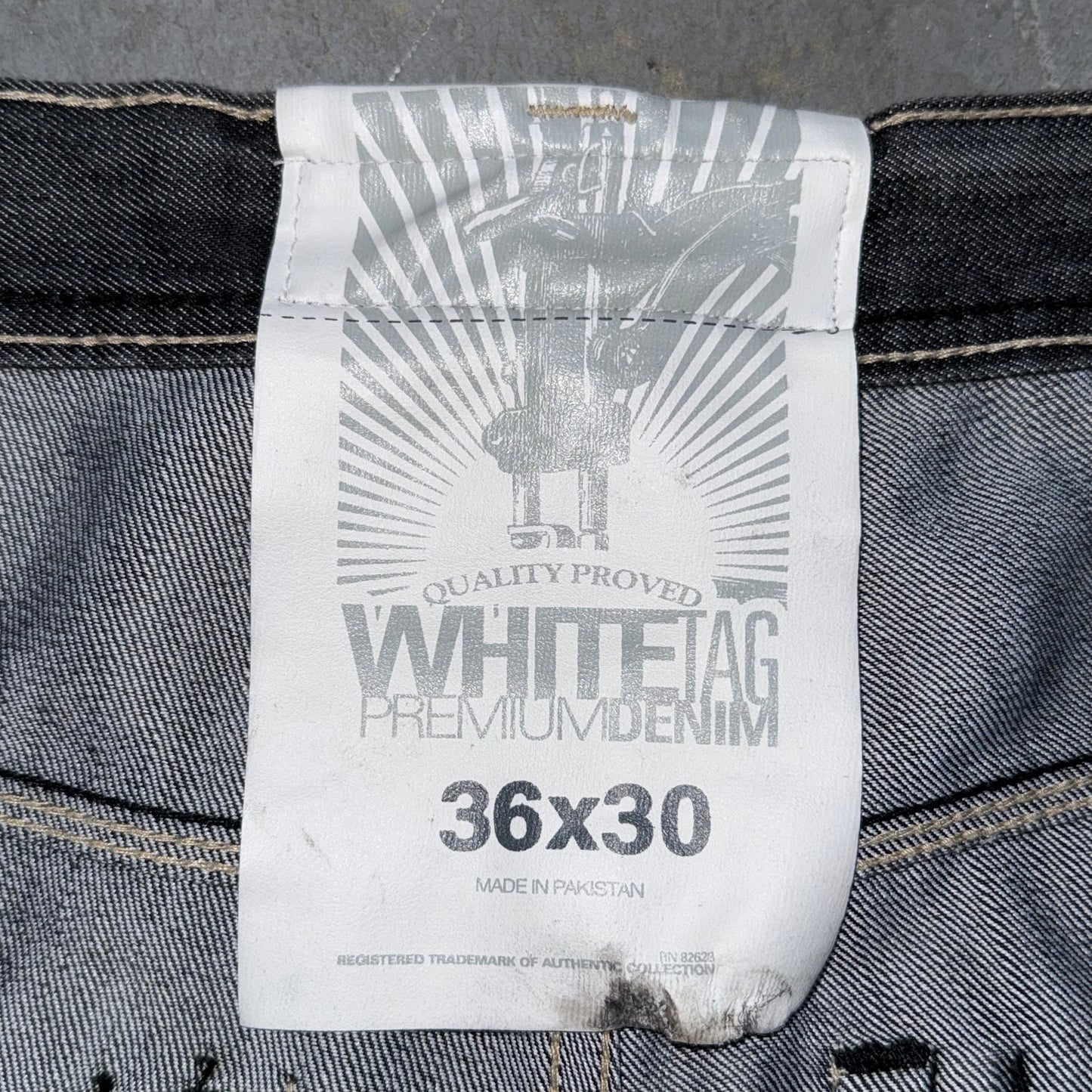 White Tag Premium Denim Y2K Style Jeans 36x30