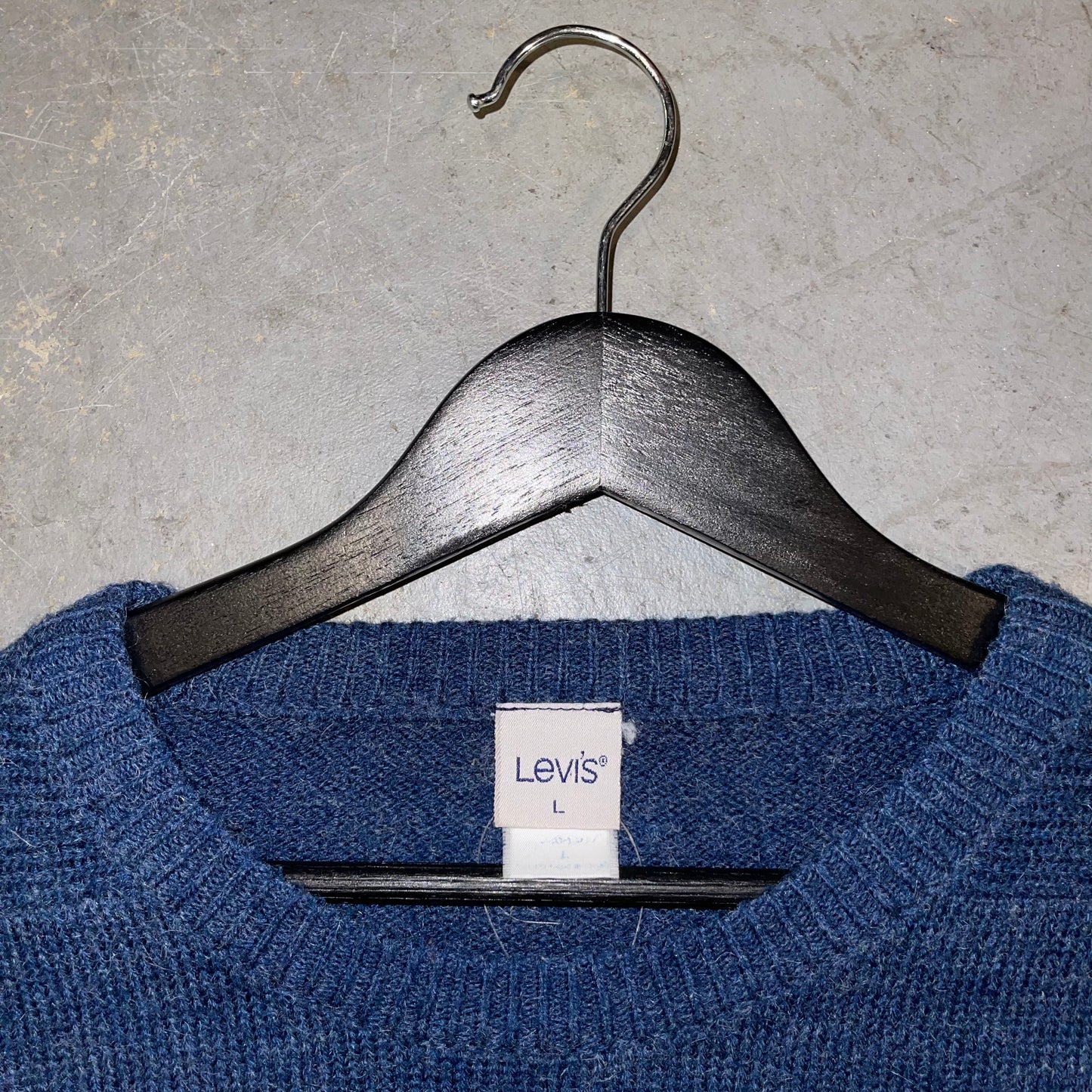 Vintage 80/ Early 90’s Levi’s Sweater. L