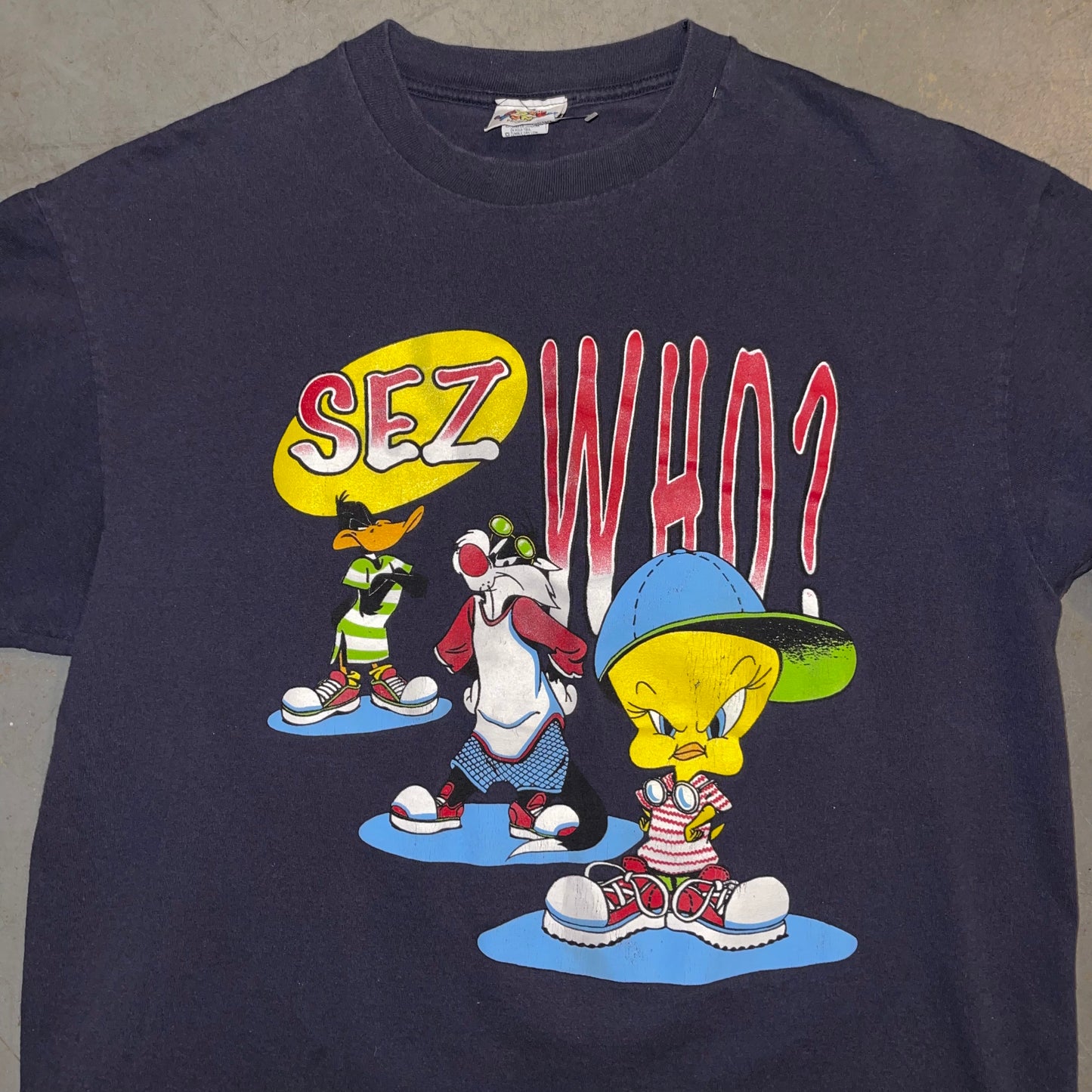 Vtg 1995 SEZ WHO? Looney Tunes T-Shirt. XL