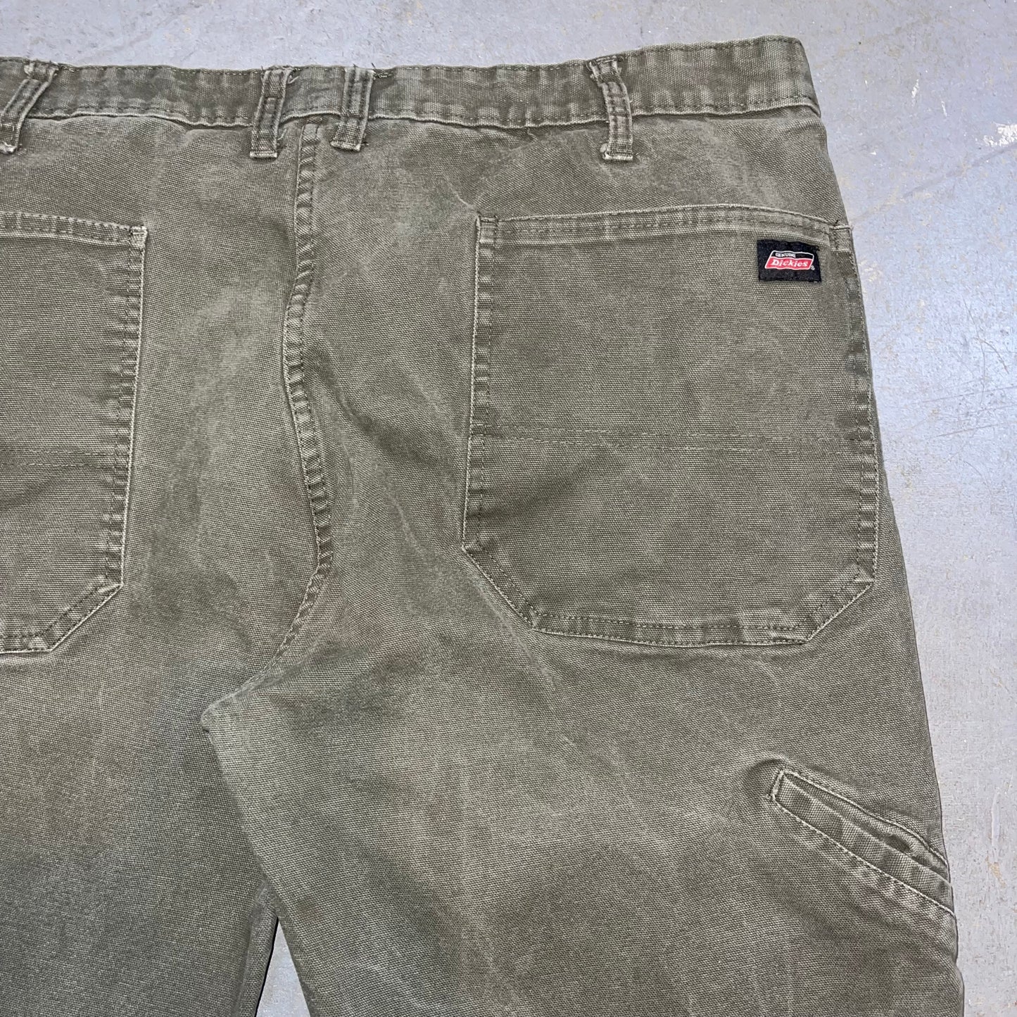 Y2K Dickies Carpenter Workwear Pants. Size 36x32