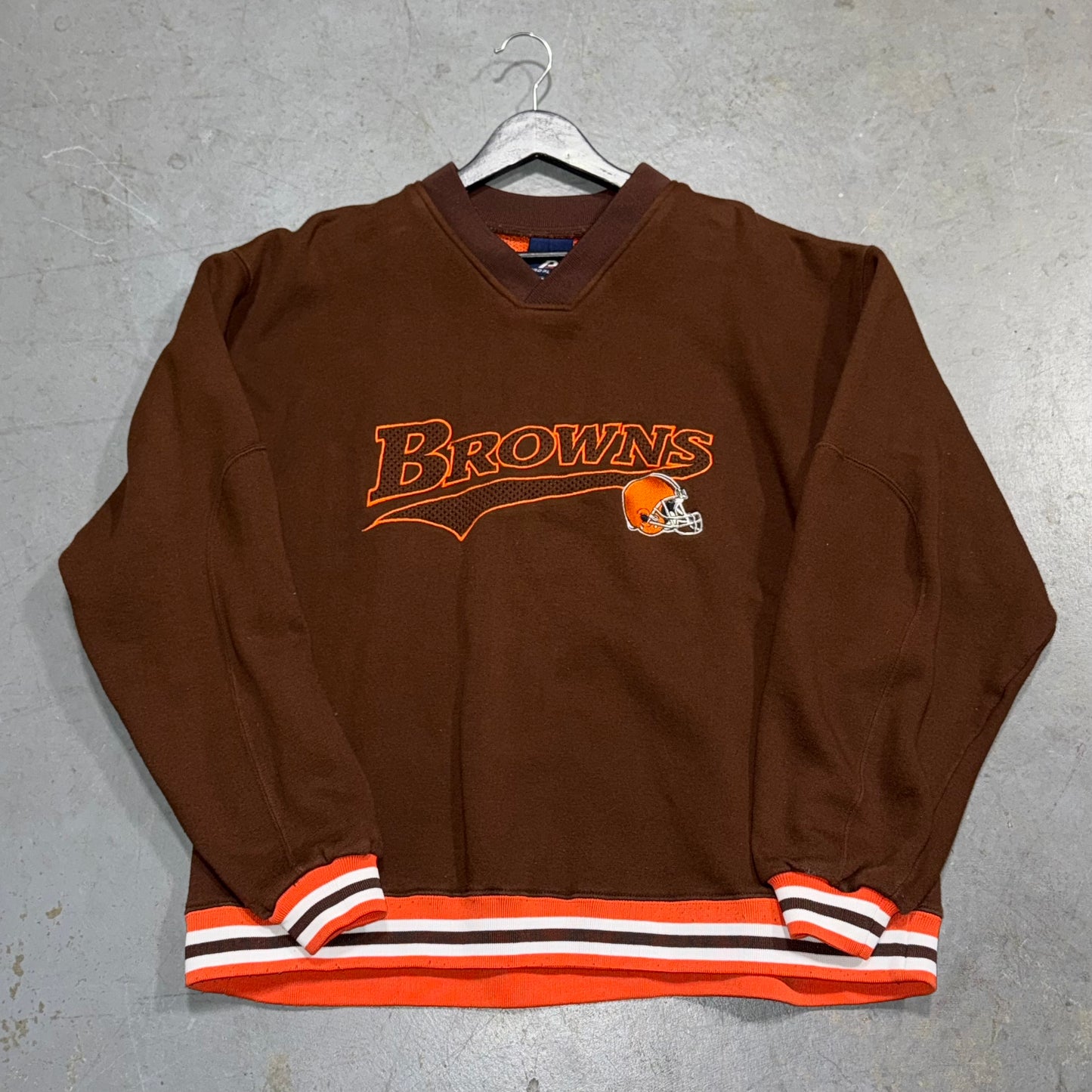 Vintage Cleveland Browns Pro Player V-Neck Sweatshirt. Size L