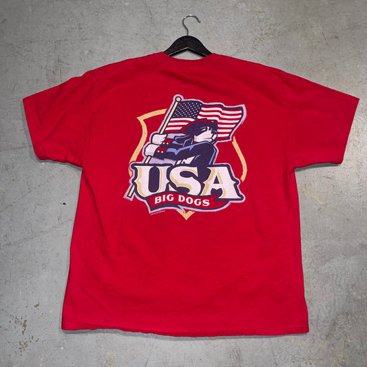 USA Big Dogs T-Shirt

Size XL