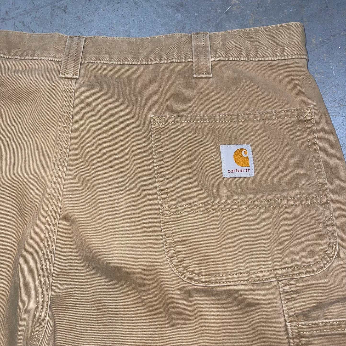 Y2K Carhartt Relaxed Fit Carpenter Workwear Shorts. Size 38