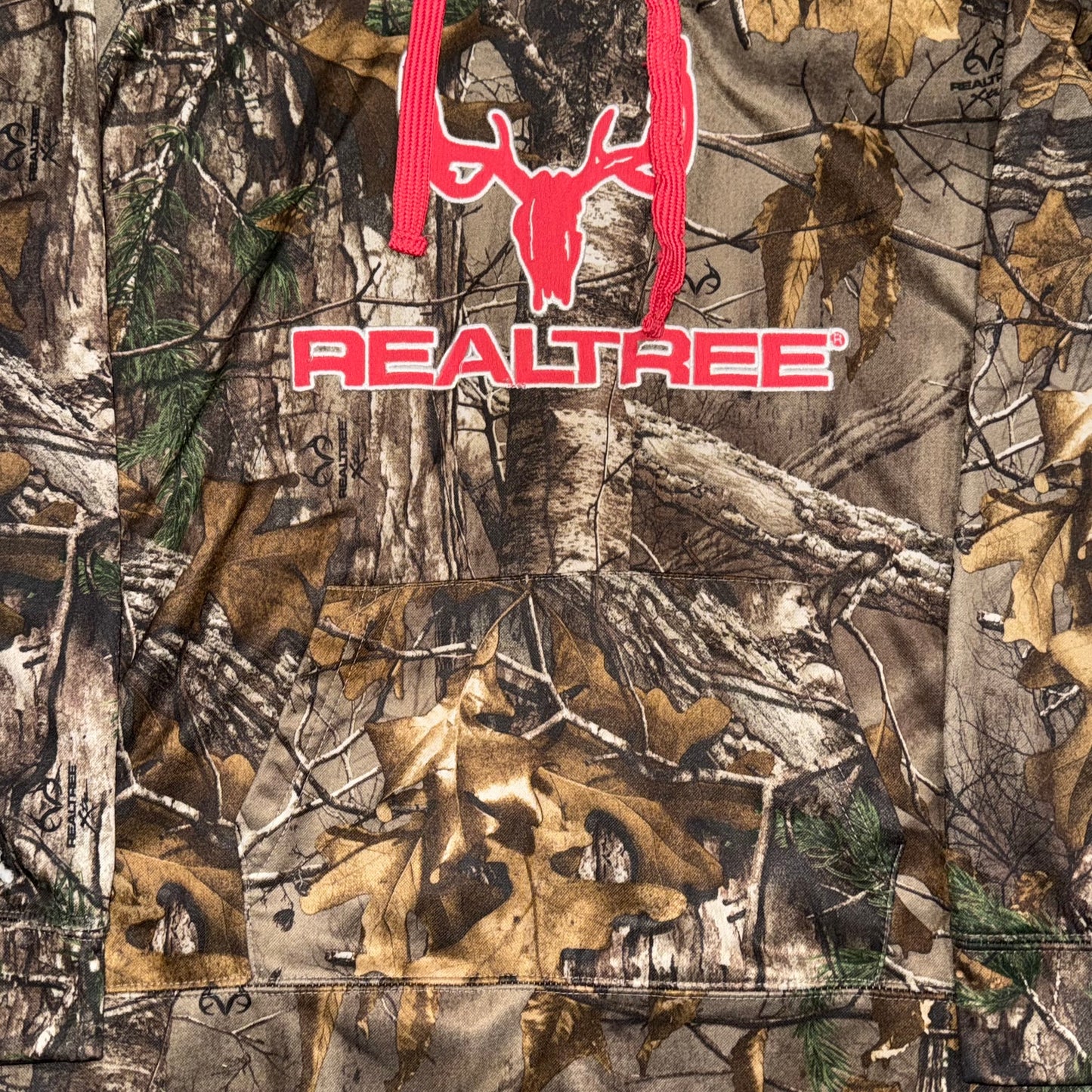 Modern Realtree Camouflage Hoodie. Size L