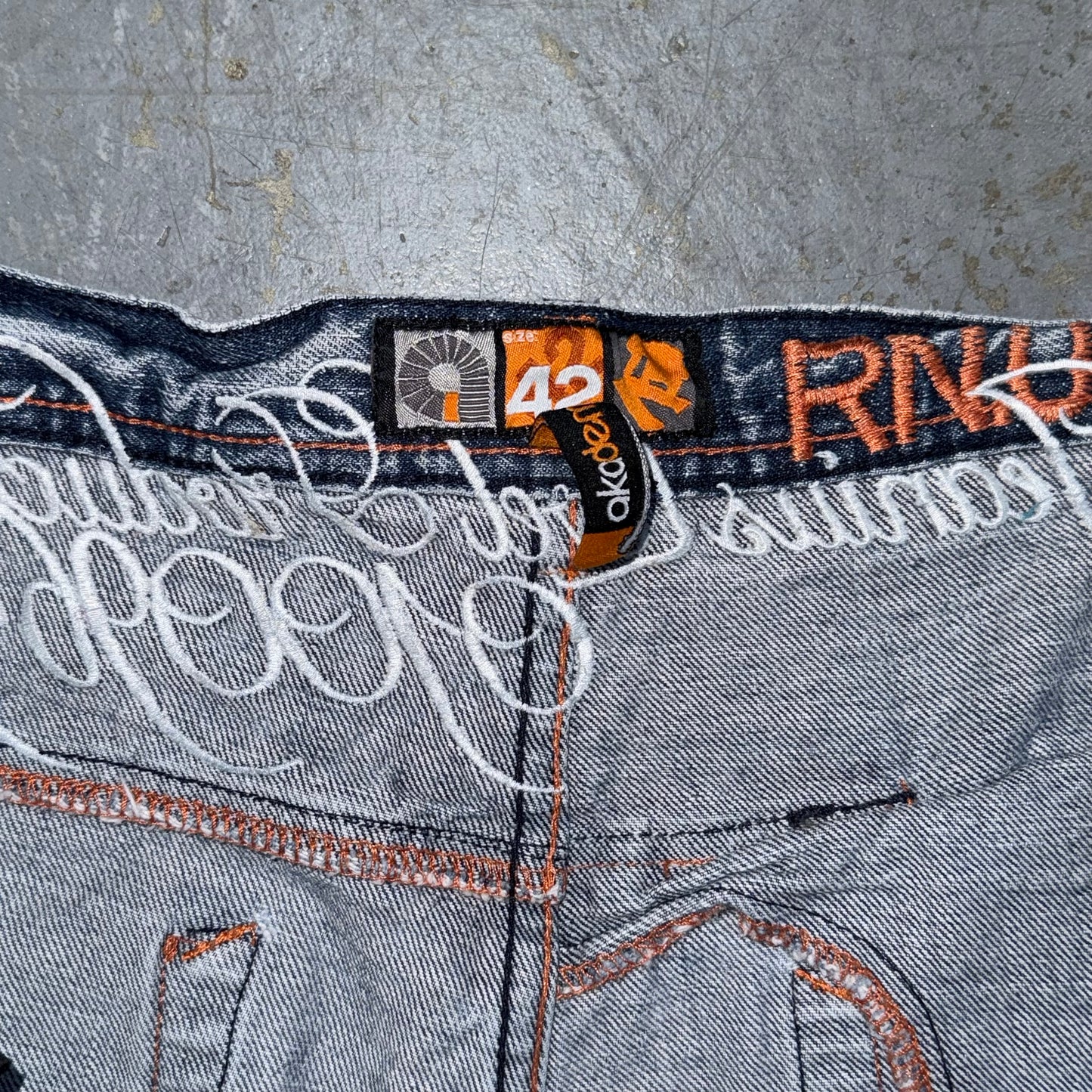 Akademiks RN0I00964 Y2K Baggy Jeans 42x33