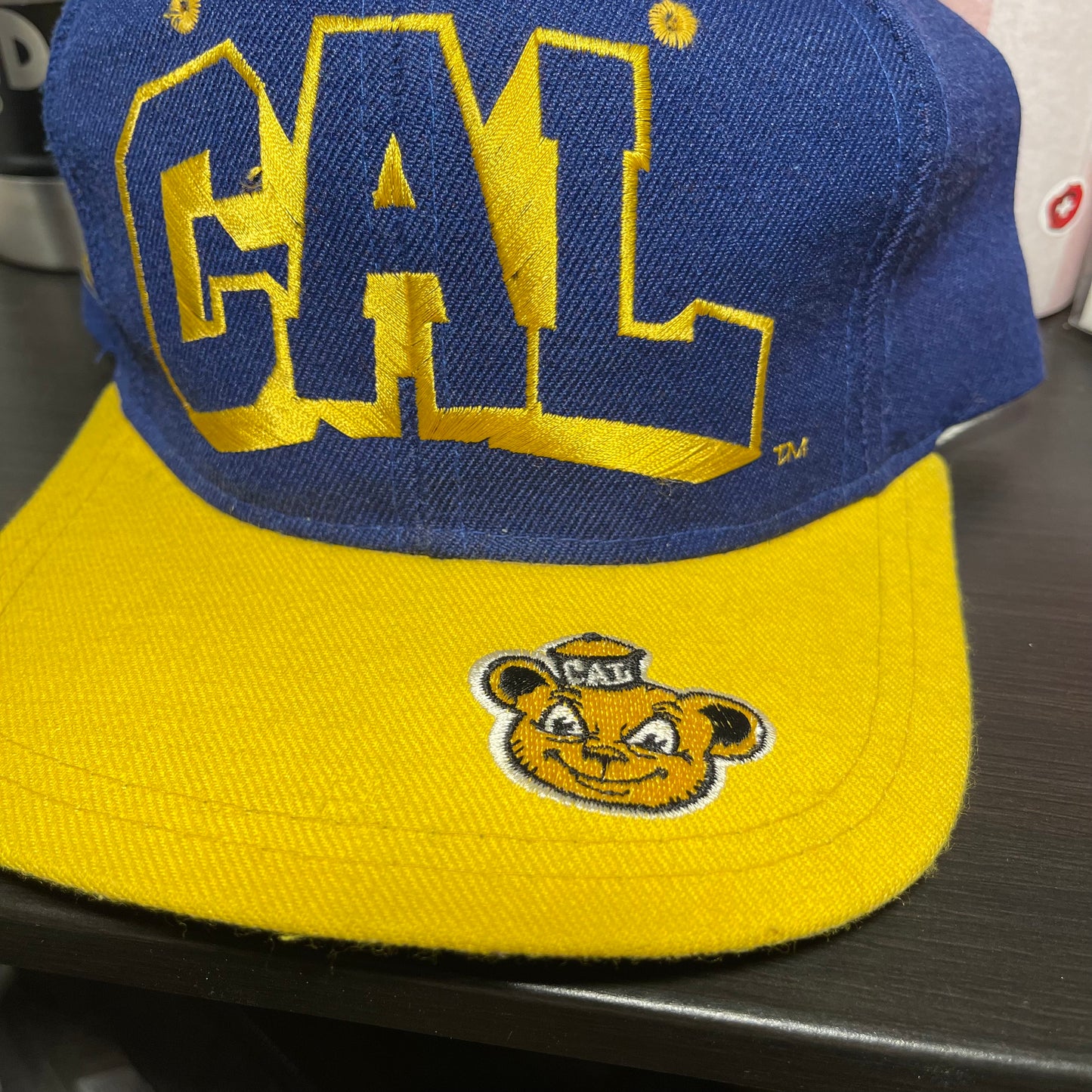 Vintage 90’s California Berkeley Golden Bears Snapback Hat (RARE)