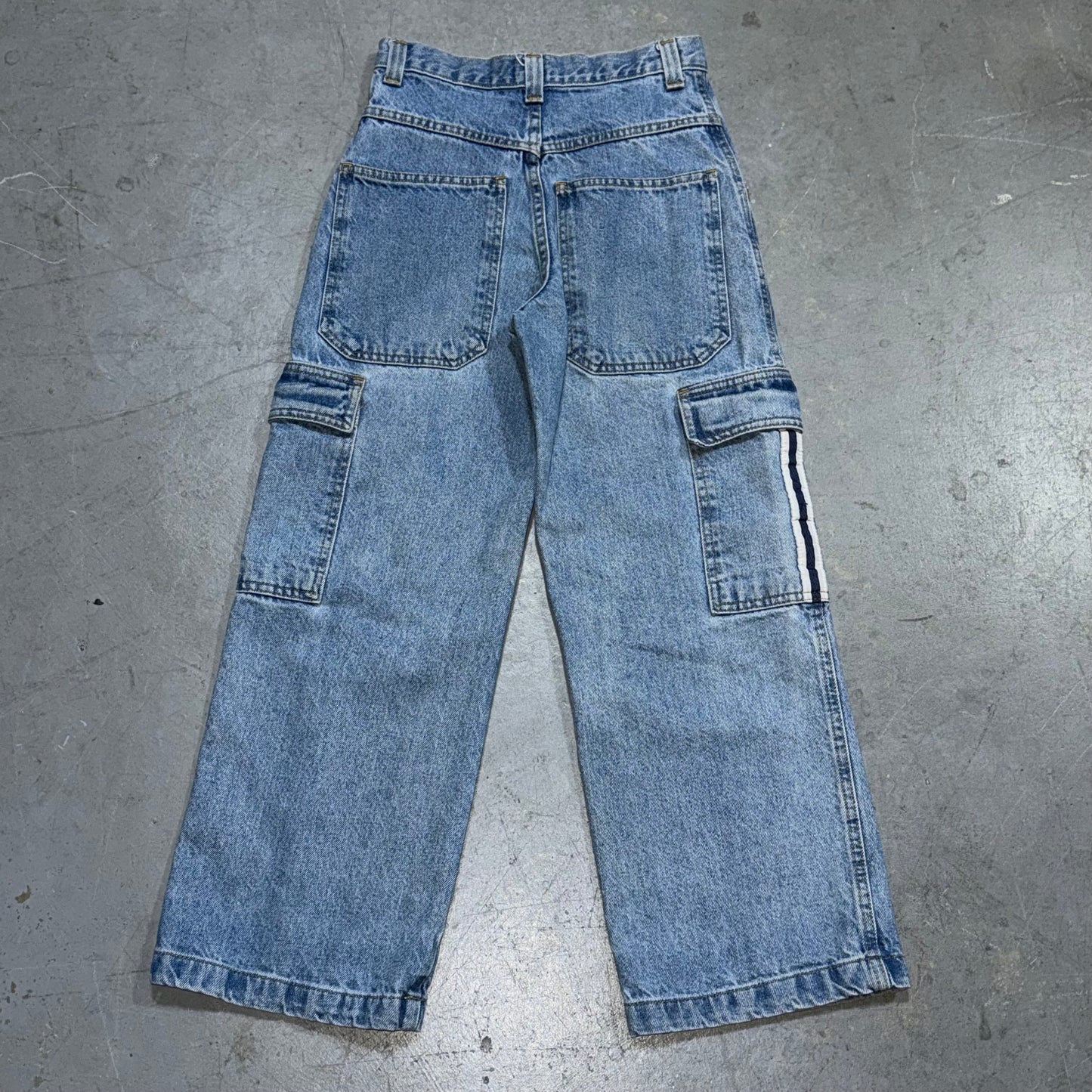 Vintage 90’s Zonz Cargo Baggy Jeans. Size 11 Slim 26x24