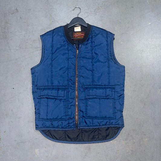 Vintage Walls “Blizzard-Pruf” Insulated Outerwear Vest. Size Medium