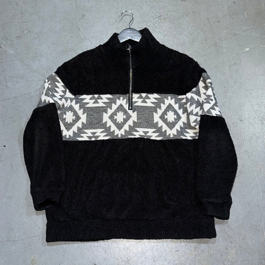 Grace & Emma Tribal Quarter Zip Fleece. Size S