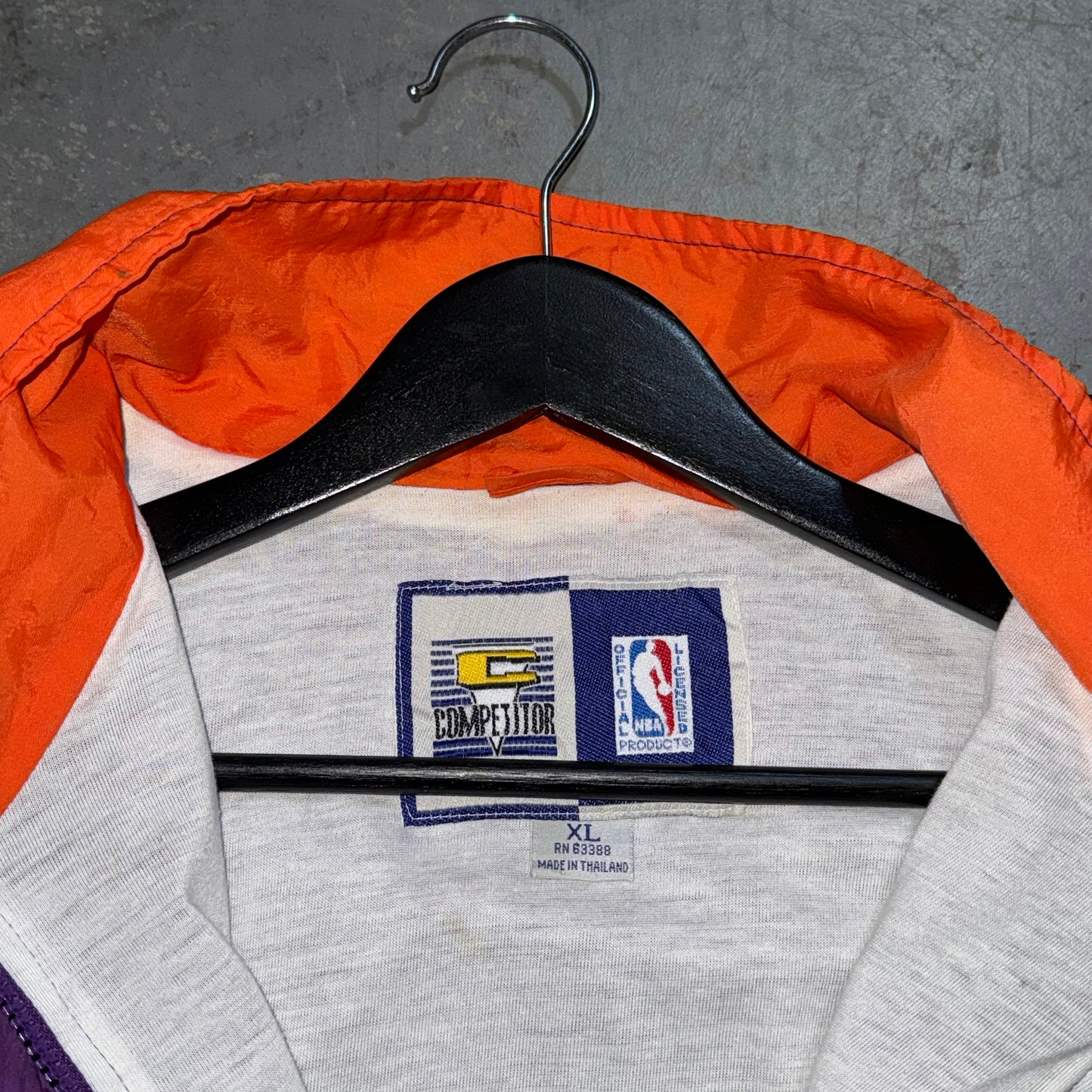 Vintage Competitor Phoenix Suns Windbreaker. Size XL