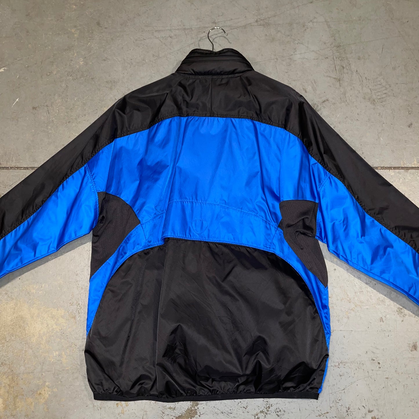 Vintage Y2K Nike Windbreaker. Sz M